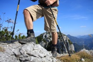 Unbeschwert über Stock und Stein - Blasen beim Wandern vermeiden