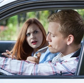 Bundesärztekammer für Rauchverbot im Auto