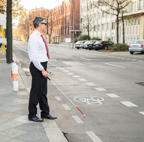 Blindheit schärft Hirn und Sinne