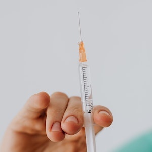 Schutz vor Covid-19: Mögliche Nebenwirkungen der Coronavirus Impfung